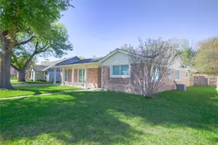 8006 Richmond Ave, Houston, TX 77063 - Photo 7