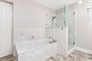 427 Pinemont Dr, Sour Lake, TX 77659 - Photo 17