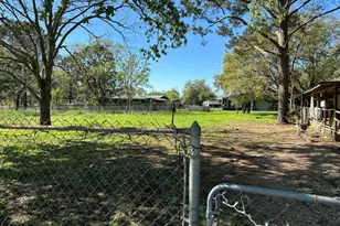 145 Aaron Ave, Livingston, TX 77351 - Photo 5