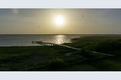 3032 Peninsula Point Drive, Palacios, TX 77465 - Photo 5