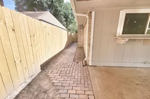 3407 Saratoga Dr, Houston, TX 77088 - Photo 5