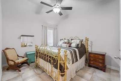 708 Arlington Pointe Drive, League City, TX 77573 - Photo 37