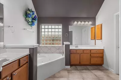 708 Arlington Pointe Drive, League City, TX 77573 - Photo 33