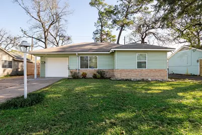 10128 Homestead Road, Houston, TX 77016 - Photo 1