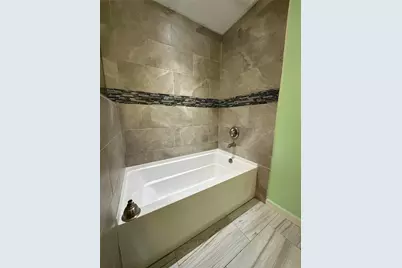 132 Otter Trail, Lake Jackson, TX 77566 - Photo 17