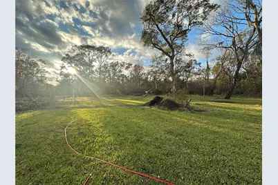 132 Otter Trail, Lake Jackson, TX 77566 - Photo 7