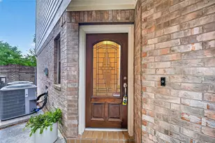 1807 Stacy Crest, Houston, TX 77008 - Photo 3