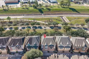 1807 Stacy Crest, Houston, TX 77008 - Photo 29