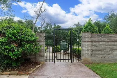 1807 Stacy Crest, Houston, TX 77008 - Photo 31
