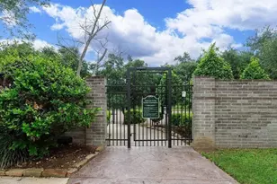 1807 Stacy Crest, Houston, TX 77008 - Photo 31