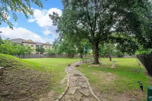 1807 Stacy Crest, Houston, TX 77008 - Photo 33