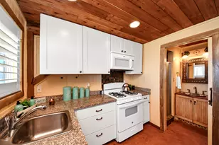 1121 6th St, San Leon, TX 77539 - Photo 33