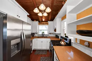 1121 6th St, San Leon, TX 77539 - Photo 9