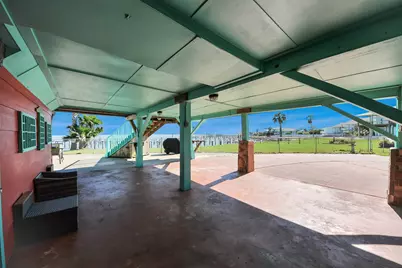 1121 6th Street, San Leon, TX 77539 - Photo 39