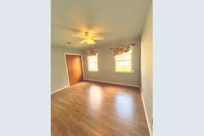 315 E Florida Avenue, Beaumont, TX 77705 - Photo 5