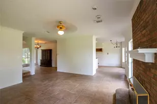 4303 Canadian River Dr, Sugar Land, TX 77478 - Photo 9
