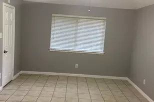 10811 Great Bridge Dr, Houston, TX 77065 - Photo 11