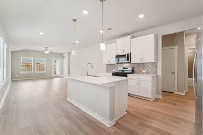 29130 Farmhouse Estates Drive, Waller, TX 77484 - Photo 9