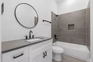 209 Foxshire Ln, Houston, TX 77047 - Photo 17