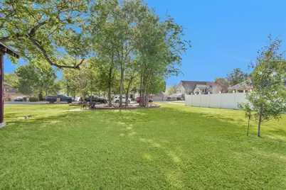 6878 Kingston Cove Lane, Willis, TX 77318 - Photo 29