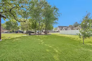 6878 Kingston Cove Ln, Willis, TX 77318 - Photo 29