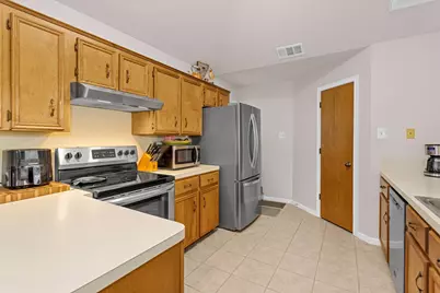 6878 Kingston Cove Lane, Willis, TX 77318 - Photo 13