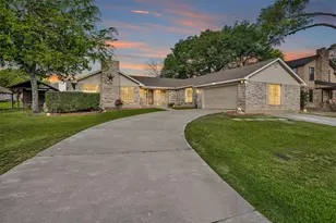 6878 Kingston Cove Ln, Willis, TX 77318 - Photo 37