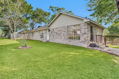 6878 Kingston Cove Lane, Willis, TX 77318 - Photo 27