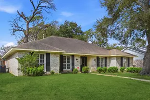 7215 Ridge Oak Dr, Houston, TX 77088 - Photo 3