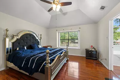 4106 Rocky Bend Drive, Sugar Land, TX 77479 - Photo 25