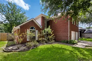 4106 Rocky Bend Dr, Sugar Land, TX 77479 - Photo 5