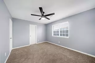 11202 Waxwing St, Houston, TX 77035 - Photo 5
