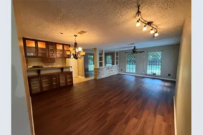 6119 Standing Oaks Street, Houston, TX 77050 - Photo 5