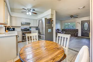 7706 Colston Pl, Santa Fe, TX 77510 - Photo 7