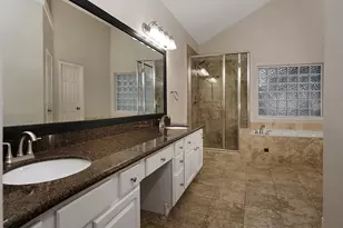 174 S Winterport Cir, The Woodlands, TX 77382 - Photo 19