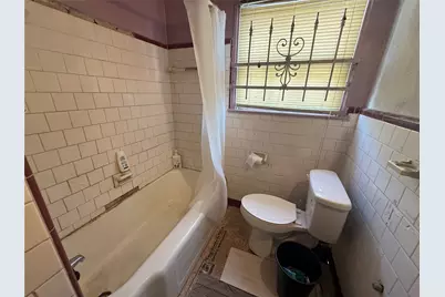 7434 Magnolia Street, Houston, TX 77023 - Photo 17