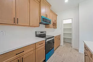 10510 Twin Circles Dr, Montgomery, TX 77381 - Photo 9