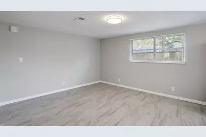 3114 Carolyn Street, Bacliff, TX 77518 - Photo 19