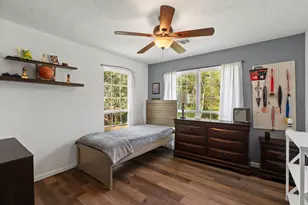 7829 James Dr, Pearland, TX 77584 - Photo 15