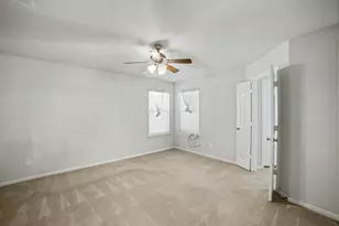 256 Kellyn Ct, Conroe, TX 77306 - Photo 11