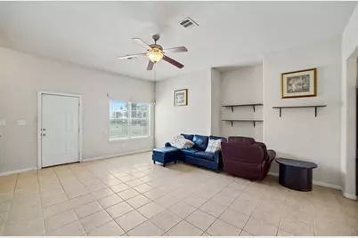 256 Kellyn Court, Conroe, TX 77306 - Photo 5