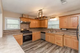 4205 N Tram Rd, Vidor, TX 77662 - Photo 11