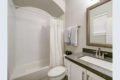 870 Wakefield Drive #B, Houston, TX 77018 - Photo 19