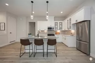 6110 De Campo St, Houston, TX 77091 - Photo 5