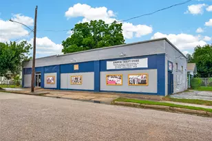 2102 Common St, Houston, TX 77009 - Photo 1