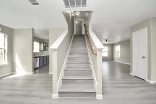 882 Darbydale Crossing Ln, Houston, TX 77090 - Photo 31