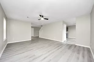 882 Darbydale Crossing Ln, Houston, TX 77090 - Photo 17