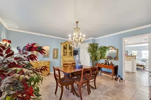 5204 Arboles Dr, Houston, TX 77035 - Photo 9