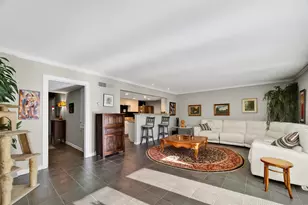 5204 Arboles Dr, Houston, TX 77035 - Photo 11