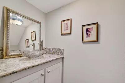 5204 Arboles Drive #B, Houston, TX 77035 - Photo 23